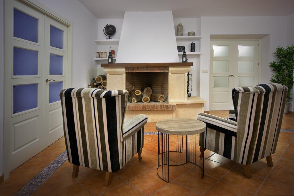 Country House Cortijo De La Fuente La Bobadilla Eksteriør billede